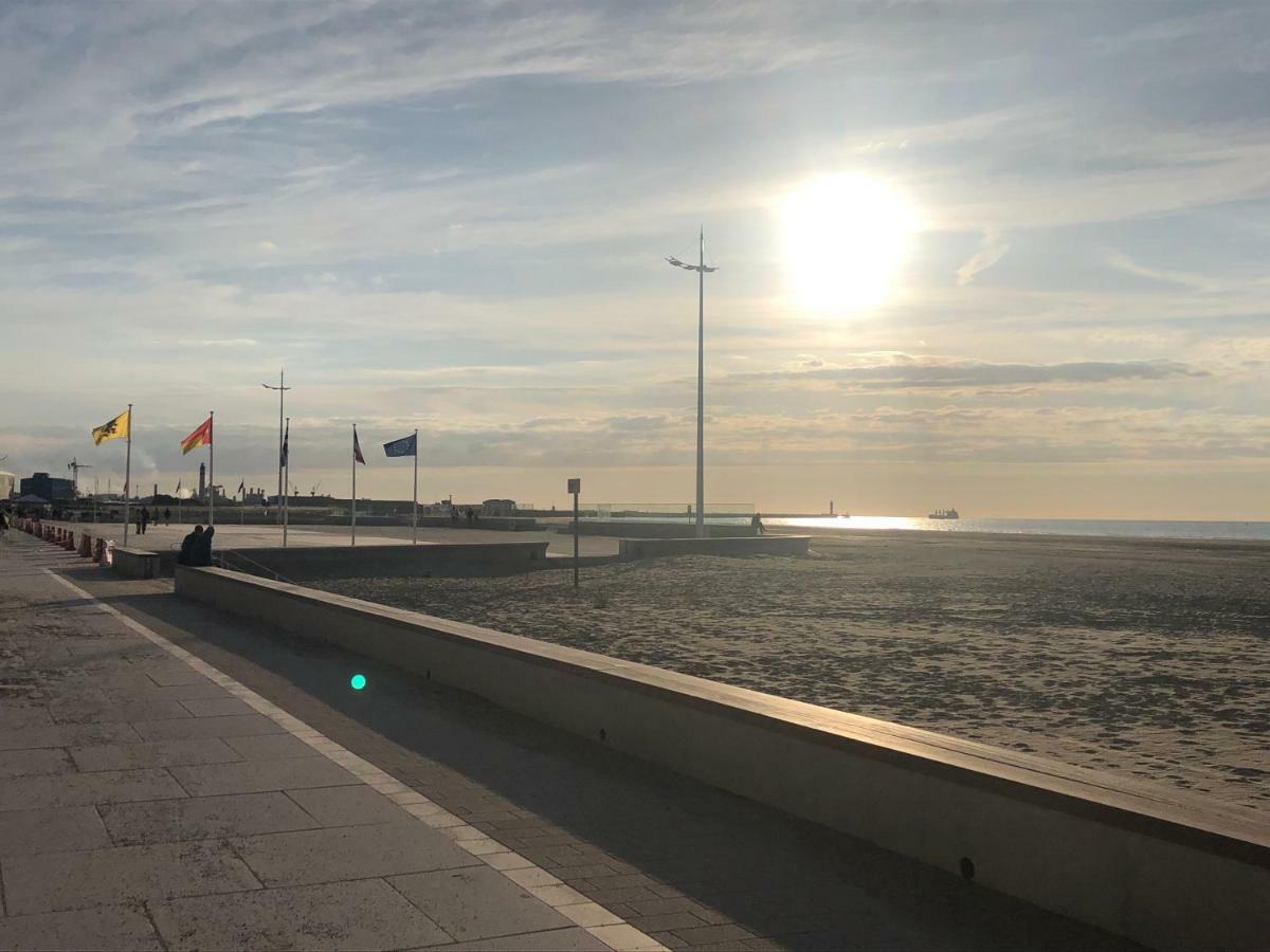 Une Escapade Tranquille, Proche De La Plage ! Dunkirk Exterior photo